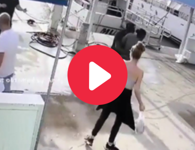 1690785020 Untitled design 2023 07 29T145532.622 – Tyreek Hill Slaps Haulover Miami Marina Worker, Video Goes Viral On Twitter Reddit, Causes a Stir On Social Media – The Digital Boy