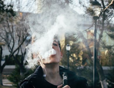 pexels photo 1005486 – Can Vapes Really Help You Quit Smoking? – thedigitalboy.com – The Digital Boy